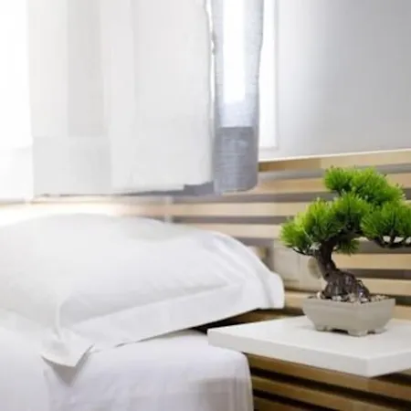 Small Under Acropolis A! Apartment
